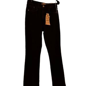 Zara NWT Fit Flare Jeans in black 6164/194/800